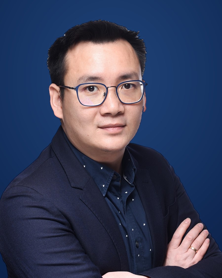 Porträtfoto von Van Khiem Trinh